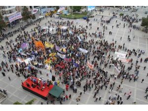 Samsun’da 1 Mayıs Renkli Kutlandı