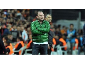 Sergen Yalçın Çıldırdı! Ağza Alınmayacak Küfürler