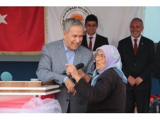Arınç: “Neredeyse Apo Karar Verecek Aşıp Aşmayacaklarına”