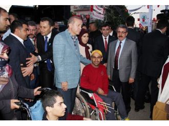 Erdoğan, Engelli Vatandaşları Dinledi