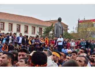 Binlerce Malatyalı Şampiyonluğu Kutlamaya Hazırlanıyor