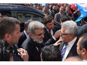 Bakan Yıldız: Hem Direkleri Bombalayacaksın...