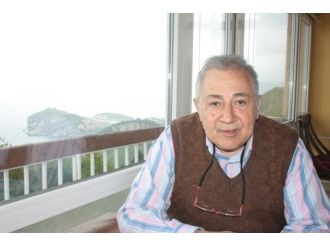 “Cem Yılmaz’ın Vicdanı Ne Kadar Rahat?”