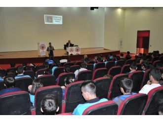 Batman’da Öğrencilere Uyuşturucu Konferansı