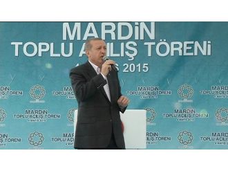 ’Kürtçe Şarkı Yasaktı Şimdi Devlet Kürtçe Kitap Basıyor’