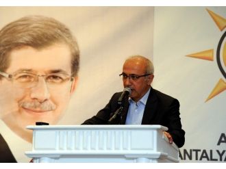 Lütfi Elvan Antalya’da Turizm Sektörüyle Buluştu