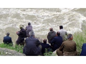 Zap Suyunda Kaybolan Beş Kişinin Cesedine Ulaşıldı