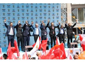 Başbakan Davutoğlu Ardahan’da Halka Seslendi