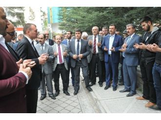 Çevre Yolu’ndaki Kazada Ölen Üniversiteli Genç Toprağa Verildi