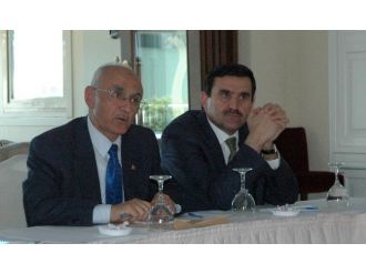 Suriyeli Çocukların Kitapları Türkiye Diyanet Vakfı’ndan