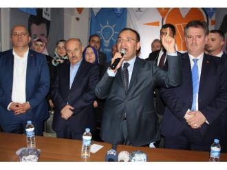 Bozdağ: Ysk Cumhurbaşkanını Denetleyemez