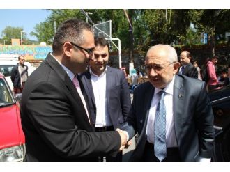 Ekrem Erdem’in Yoğun Seçim Mesaisi