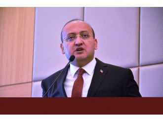 Yalçın Akdoğan’dan İlginç Benzetme