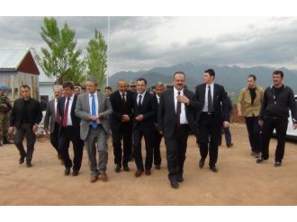 Çukurca Üzümlü Kapısı Resmen Açıldı