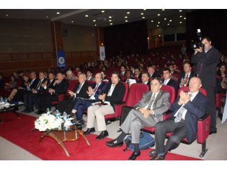 Bülent Akarcalı: “Amerika Ve Avrupa’nın Zenginliğinin Faturasını Afrika Ödüyor”