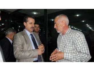 Bakan Çelik, Toki Basın Sitesi İçin Devrede