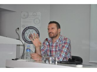 Özbek’ten Üniversitelilere Altın Öğütler