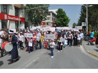 Koruyucu Aileler Ve Çocukları Beşinci Kez Buluştu