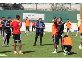 Yılmaz Vural: Bizi Küme Düşürmüşler