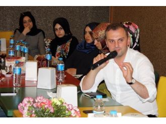 Ak Partili Kandemir: “Ak Partide Gençlerimiz Yedek Değil Oyun Kurucudur”