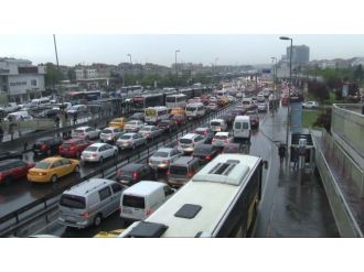 İstanbul Bahara 1 Gün Ara Verdi