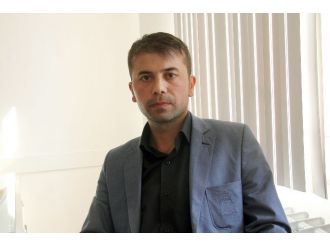 Önce Dövdü, Sonra Özür Diledi
