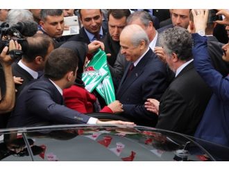 Bahçeli Bursaspor Atkısını Takmadı