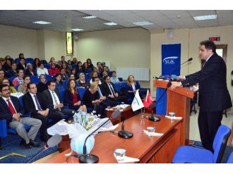 Sgk’dan “Evin Hesap Uzmanı Kadın” Projesi