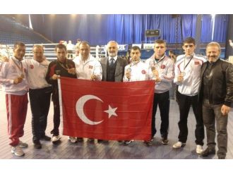 Milli Boksörlerden 5 Madalya