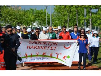 Bakan Müezzinoğlu’ndan Sağlıklı Mesajlar