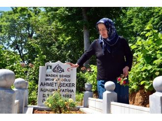 (Özel Haber) Maden Şehidinin Annesinin En Buruk Anneler Günü