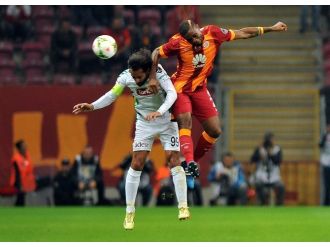 Galatasaray’da Chedjou Şoku