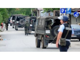 Silahlı Grup Polisle Çatıştı: 5 Polis Öldü, 30 Polis Yaralı