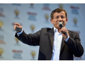 Davutoğlu’ndan Süleyman Şah’a Ziyaret