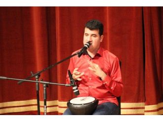 Engelli Sanatçıdan Engelli Annelere Özel Konser
