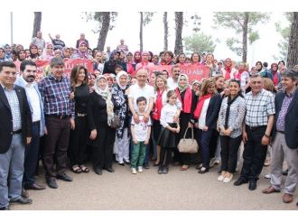 Ak Parti’li Lütfi Elvan: “Kadınların Desteği Erkeklerden Fazla”