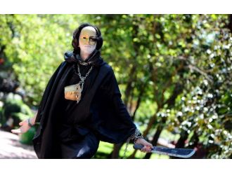 İstanbul’u Zombiler Bastı