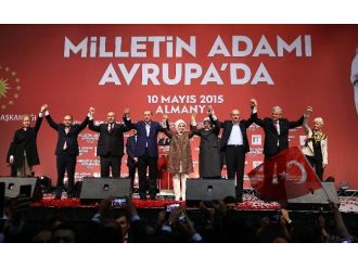 Cumhurbaşkanı Erdoğan: “İnsan Öldürende Sevgi Olur Mu, İnsanları Katledende Sevgi Olur Mu”