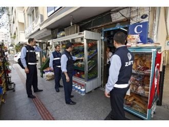 Alsancak’ta Sağlıksız Gıdaya Geçit Yok