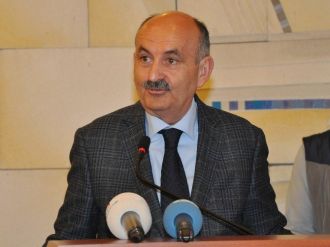 Bakan Müezzinoğlu’ndan Kenan Evren Yorumu