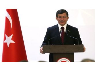 Yunan Dışişleri Bakanı İle Görüştü