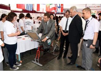 Aliağa Gazi Ortaokulu’ndan Tübitak Fuarı