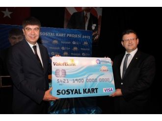Büyükşehirden İhtiyaç Sahiplerine Sosyal Kart