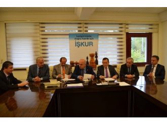 Yüksek Öğretim Öğrencilerine Yönelik İşbaşı Eğitim Programı İşbirliği Protokolü İmzalandı