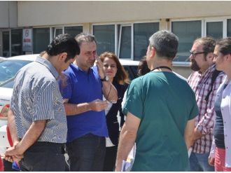 Doktora Şiddet Protesto Edildi