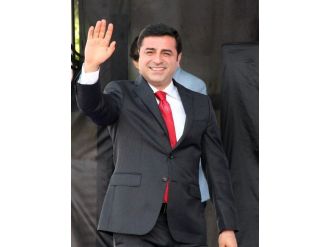Demirtaş’ın Evine Polis Baskını