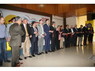 Diyarbakır’da 1. Kitap Fuarı Açıldı