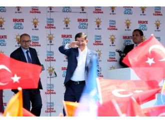 Başbakan Davutoğlu Isparta’da (1)