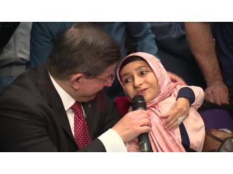 Davutoğlu’nu Duygulandıran Şiir