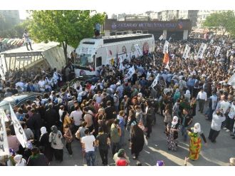 Selahattin Demirtaş’dan Erdoğan’a ‘Canlı Yayında Tartışalım’ Teklifi